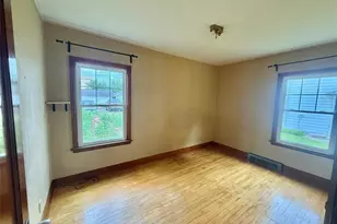 24 S Grove St, Chippewa Falls, WI 54729 - Photo 9