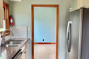24 S Grove St, Chippewa Falls, WI 54729 - Photo 7