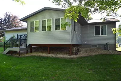 1504 Winchester Way, Altoona, WI 54720 - Photo 5