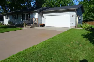 1504 Winchester Way, Altoona, WI 54720 - Photo 31