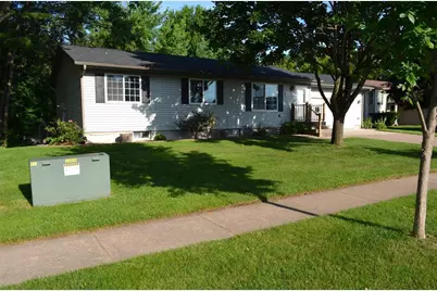 1504 Winchester Way, Altoona, WI 54720 - Photo 3