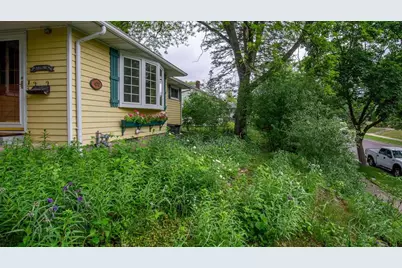 422 W Central, Chippewa Falls, WI 54729 - Photo 9