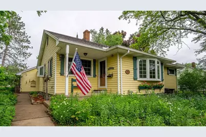 422 W Central Street, Chippewa Falls, WI 54729 - Photo 1