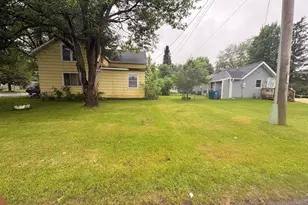 1002 Cora Ave, Rice Lake, WI 54868 - Photo 3