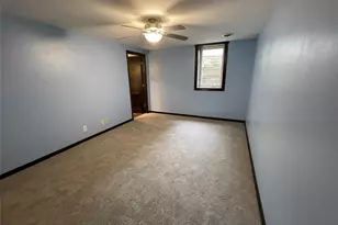 1420 Kernan Ct, Eau Claire, WI 54703 - Photo 11