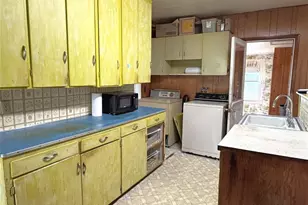 W12272 E Giloy Rd, Humbird, WI 54746 - Photo 7