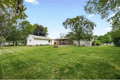 1602 Drury Court, Eau Claire, WI 54703 - Photo 5