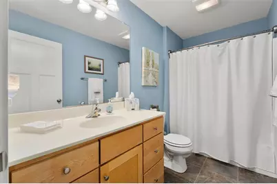 1715 E Clairemont Avenue, Eau Claire, WI 54701 - Photo 17