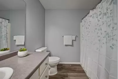 232 Lamans Lane, Eau Claire, WI 54703 - Photo 23