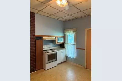 909 W Main Street, Arcadia, WI 54612 - Photo 13