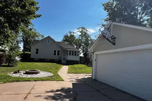 808 Dodge St, Eau Claire, WI 54701 - Photo 17