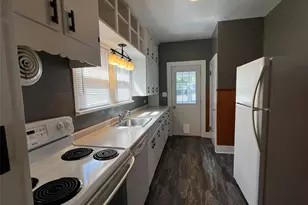 808 Dodge St, Eau Claire, WI 54701 - Photo 5