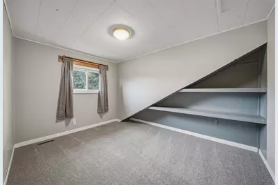 2446 Marquette Street, Eau Claire, WI 54703 - Photo 27