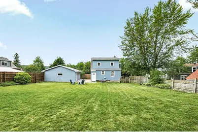 2446 Marquette Street, Eau Claire, WI 54703 - Photo 5