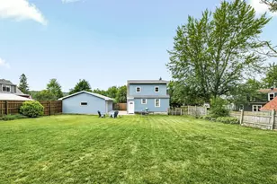 2446 Marquette St, Eau Claire, WI 54703 - Photo 5