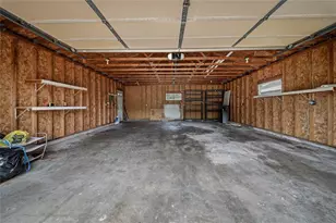 2446 Marquette St, Eau Claire, WI 54703 - Photo 11