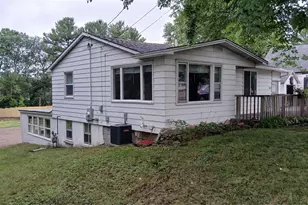 1004 Jefferson Ave, Chippewa Falls, WI 54729 - Photo 3