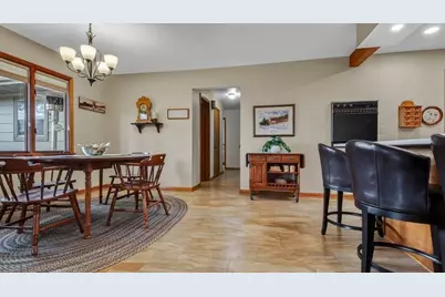 921 E Tyler Avenue, Eau Claire, WI 54701 - Photo 17