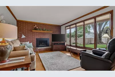 921 E Tyler Avenue, Eau Claire, WI 54701 - Photo 15