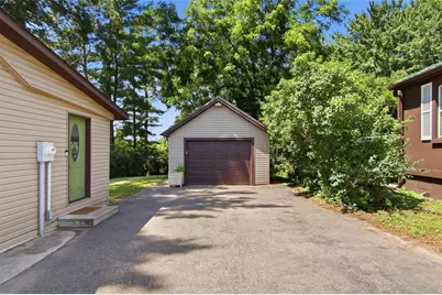 1110 Andover Avenue, Eau Claire, WI 54703 - Photo 27