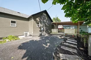 1643 Ludgate St, Chippewa Falls, WI 54729 - Photo 17