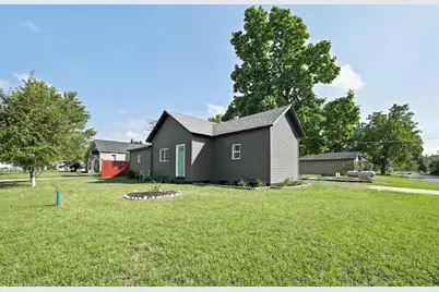 1643 Ludgate Street, Chippewa Falls, WI 54729 - Photo 3