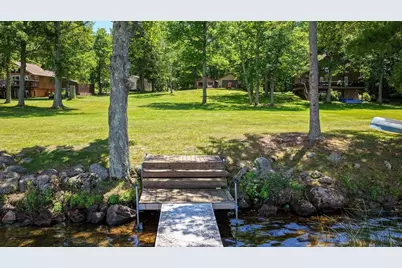 5733 Indianhead Lane, Stone Lake, WI 54876 - Photo 11