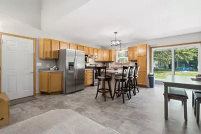 512 19th Street, Menomonie, WI 54751 - Photo 7