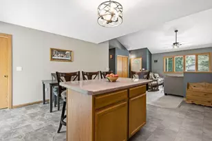 512 19th St, Menomonie, WI 54751 - Photo 9