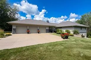 5256 Terre Bone Trail, Eau Claire, WI 54701 - Photo 3