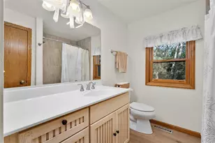 5991 N Shore Dr, Eau Claire, WI 54703 - Photo 27
