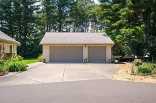 5991 N Shore Dr, Eau Claire, WI 54703 - Photo 35