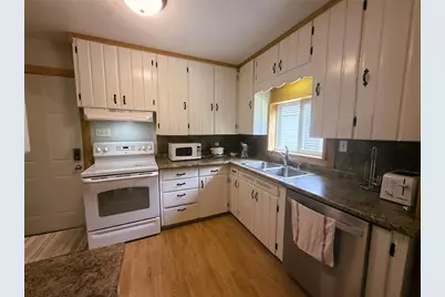 618 Park Avenue, Ladysmith, WI 54848 - Photo 3