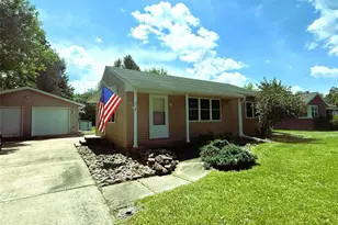 618 Park Ave, Ladysmith, WI 54848 - Photo 1