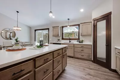 9160 S 24th Avenue, Eau Claire, WI 54703 - Photo 9