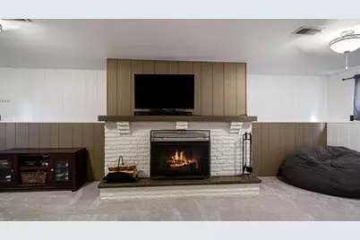 710 Rassbach Street, Eau Claire, WI 54701 - Photo 33