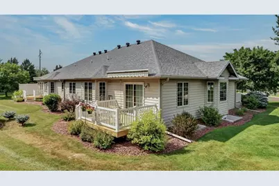 4108 Wild Ridge Court, Eau Claire, WI 54703 - Photo 3