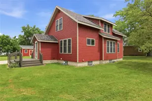14006 Pine St, Osseo, WI 54758 - Photo 7