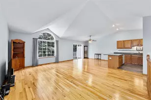 3622 Damon St, Eau Claire, WI 54701 - Photo 5