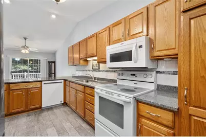 3622 Damon Street, Eau Claire, WI 54701 - Photo 15