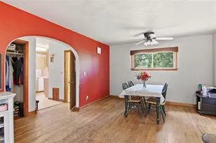 604 Bolles St, Eau Claire, WI 54703 - Photo 5