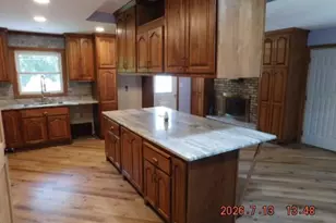 957 Emery St, Stanley, WI 54768 - Photo 3
