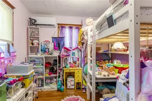 919 Summer St, Eau Claire, WI 54701 - Photo 5