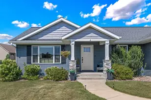 6364 Aspen Ridge Dr, Eau Claire, WI 54703 - Photo 3