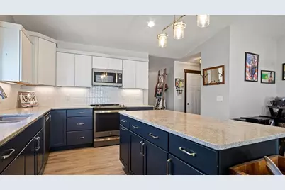 4897 Field Crest Lane, Eau Claire, WI 54701 - Photo 19
