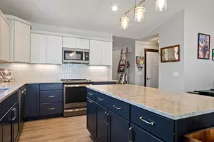4897 Field Crest Ln, Eau Claire, WI 54701 - Photo 19