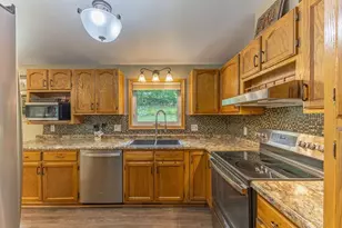 W764A Valley Dr, Fountain City, WI 54629 - Photo 5