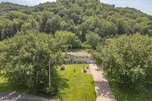 W764A Valley Dr, Fountain City, WI 54629 - Photo 55