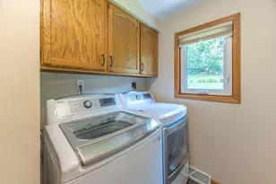 W764A Valley Dr, Fountain City, WI 54629 - Photo 25