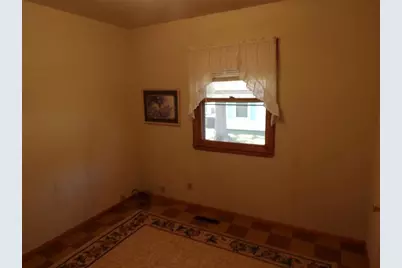 315 E Wisconsin Street, Chippewa Falls, WI 54729 - Photo 5